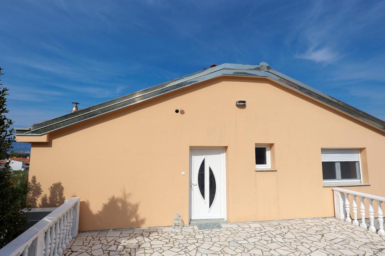 Apartamento Moro Vrbnik Exterior foto