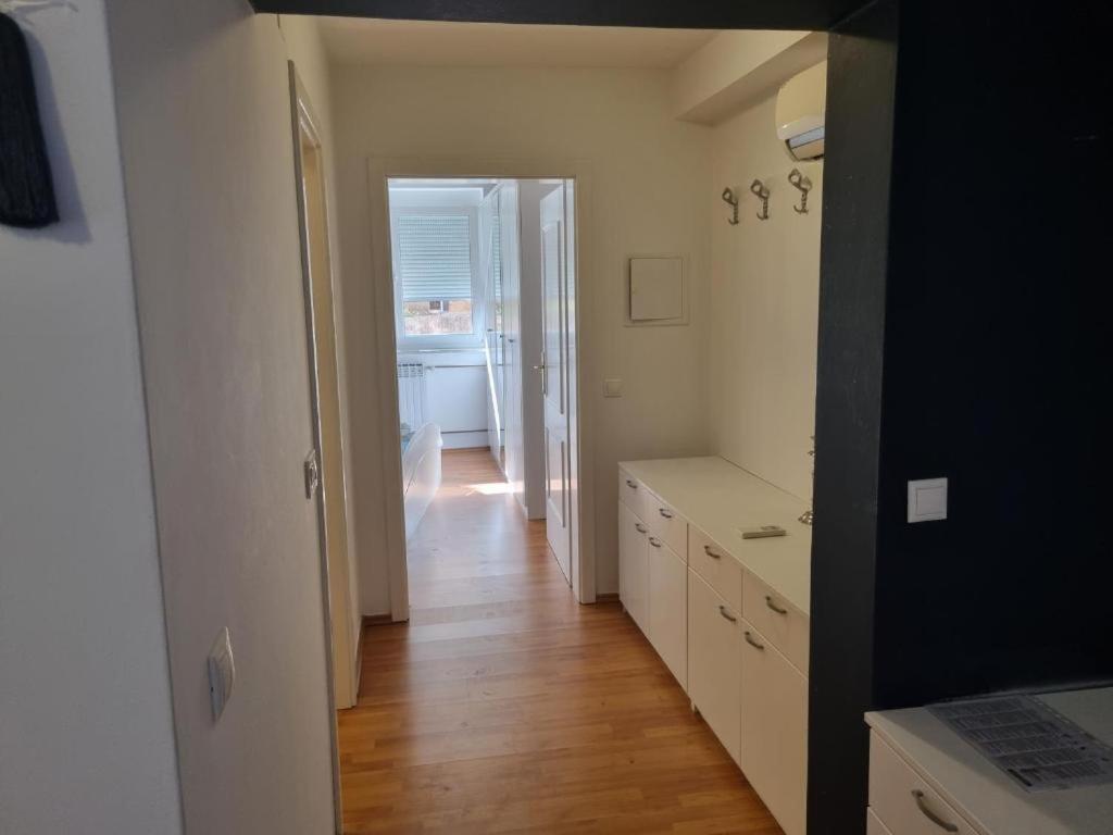 Apartamento Moro Vrbnik Exterior foto